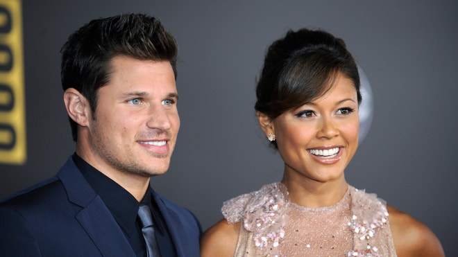 nick lachey vanessa manillo 660 reuters.JPG